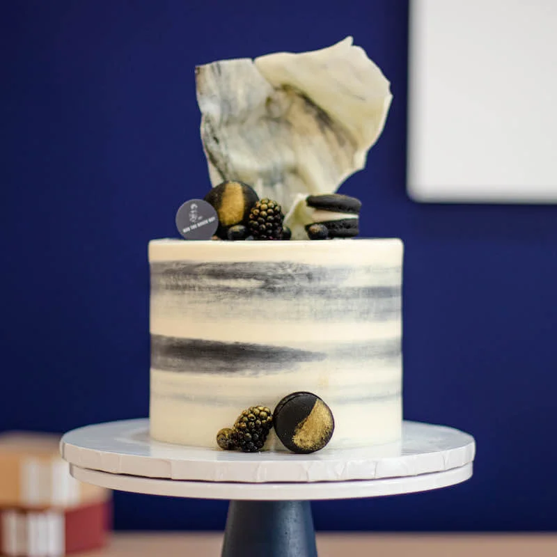 Black Accent Marble Cake with Macarons 